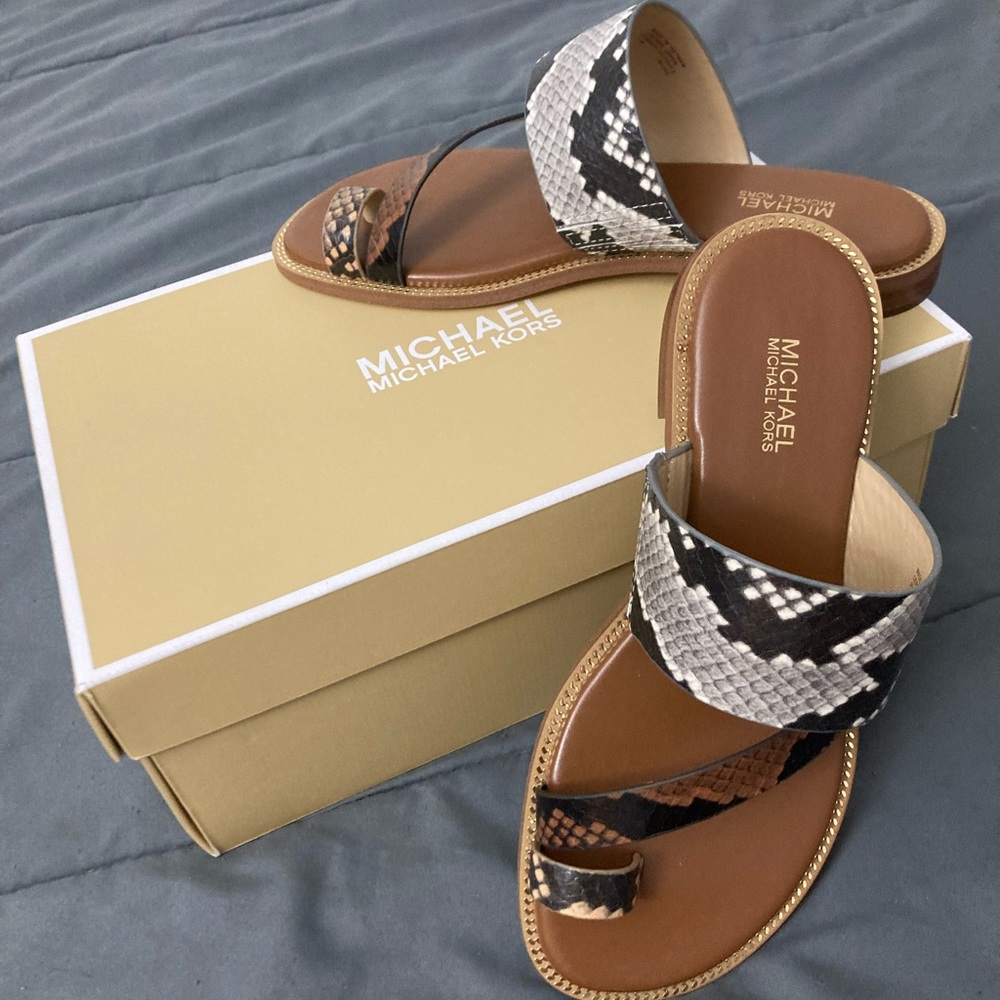Michael Kors Pratt Flat Sandal - leather snake skin - size US 6.5